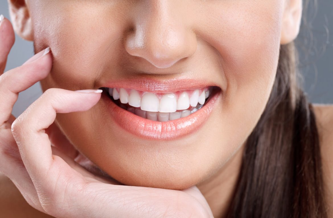 Cu un implant dentar, pret de o viata, te bucuri de beneficii majore!